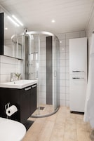 House | 2 bedrooms, Internet