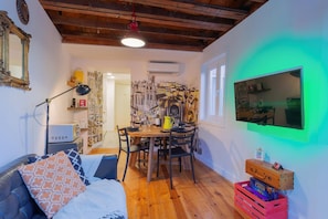 4 habitaciones y acceso a internet