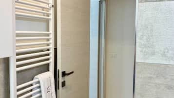 Apartment, Smoking | 2 bedrooms, Internet