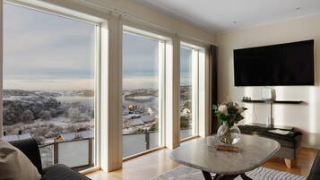 3 bedrooms