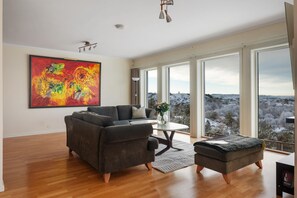 3 bedrooms