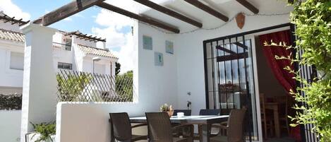 House | 3 bedrooms, Internet