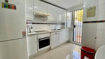 House | 3 bedrooms, Internet