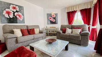 House | 3 bedrooms, Internet