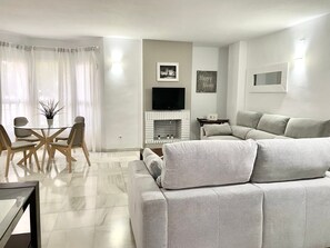 Apartment - 2 Bedroom Quiet Area F-2 (Marbella)