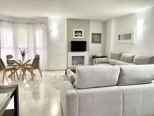 Apartament | 2 dormitoris i Internet