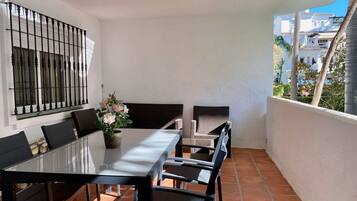 Apartment | 2 bedrooms, Internet