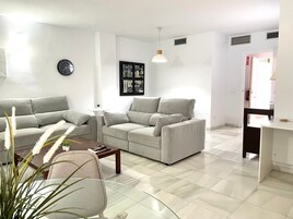 Apartamento | 2 dormitorios y Internet