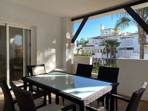 House | 2 bedrooms, Internet