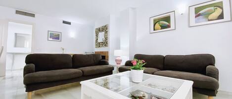 Apartment | 3 bedrooms, Internet