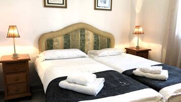 Apartment, Accessible | 3 bedrooms, Internet