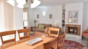 Apartment, Accessible | 3 bedrooms, Internet
