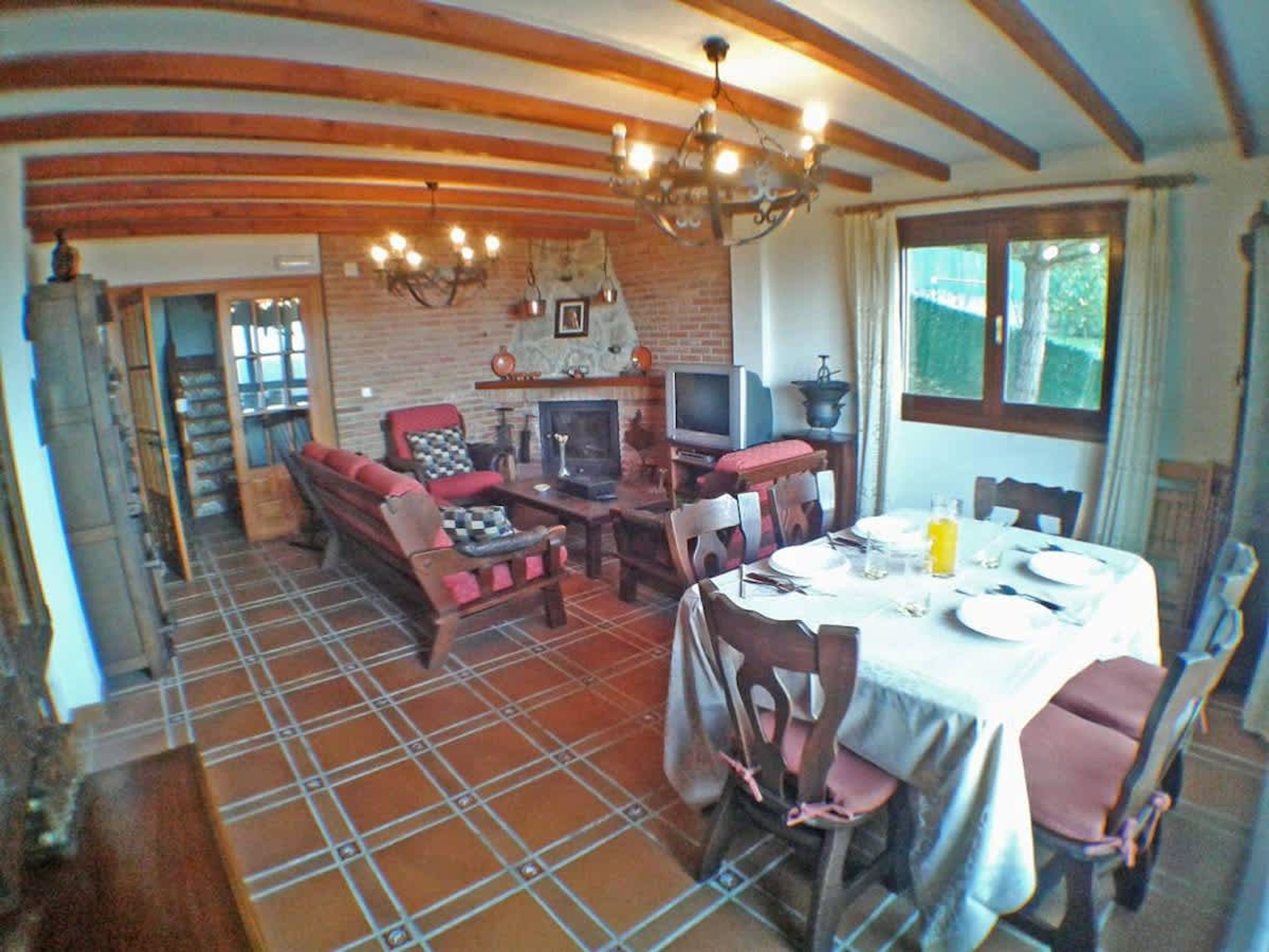 House | 4 bilik tidur 