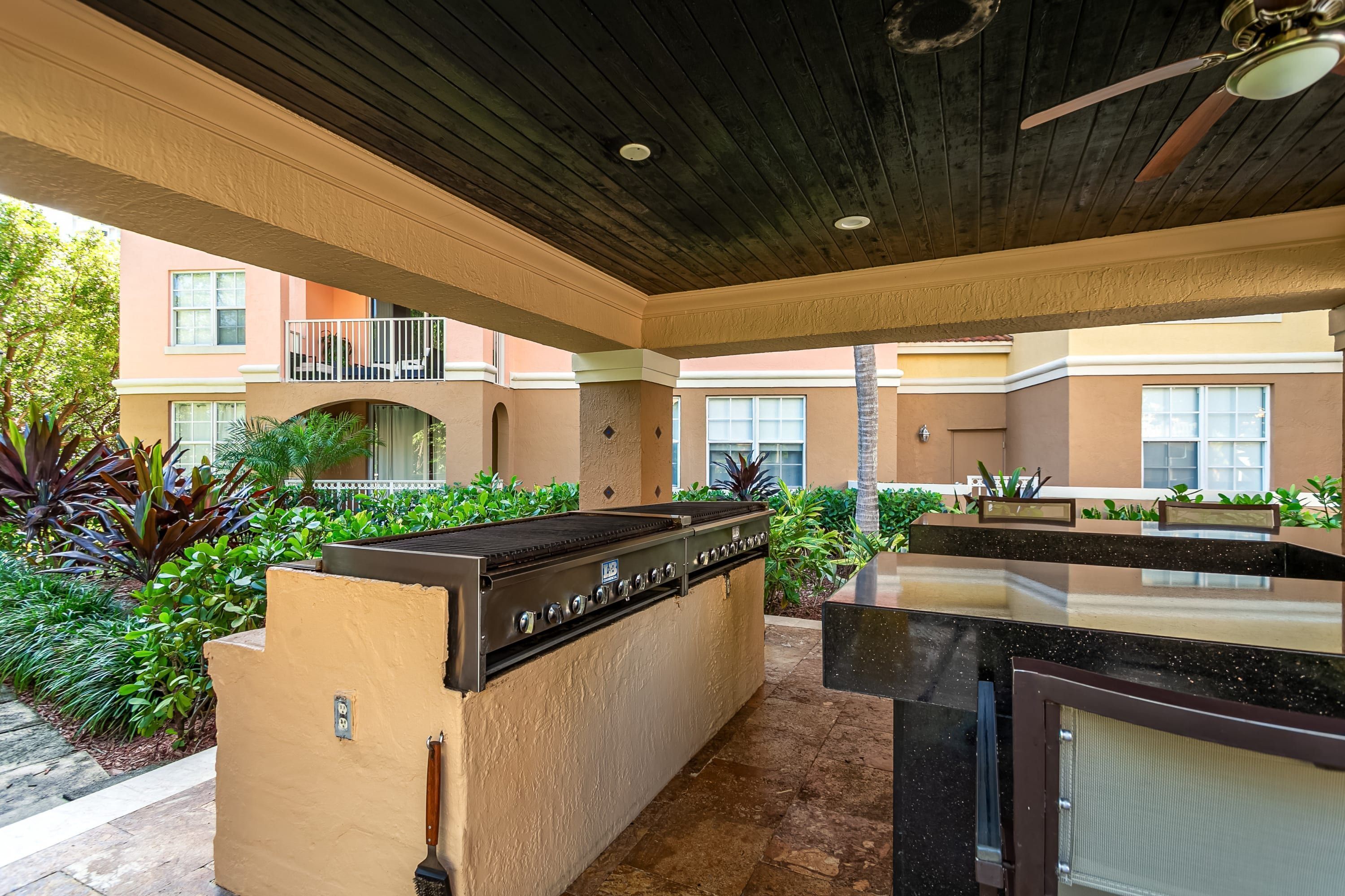 公寓 | 3 間睡房、書桌、互聯網