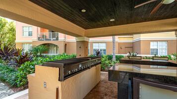 Apartamento | 3 quartos, escrivaninha, acesso à internet de alta velocidade