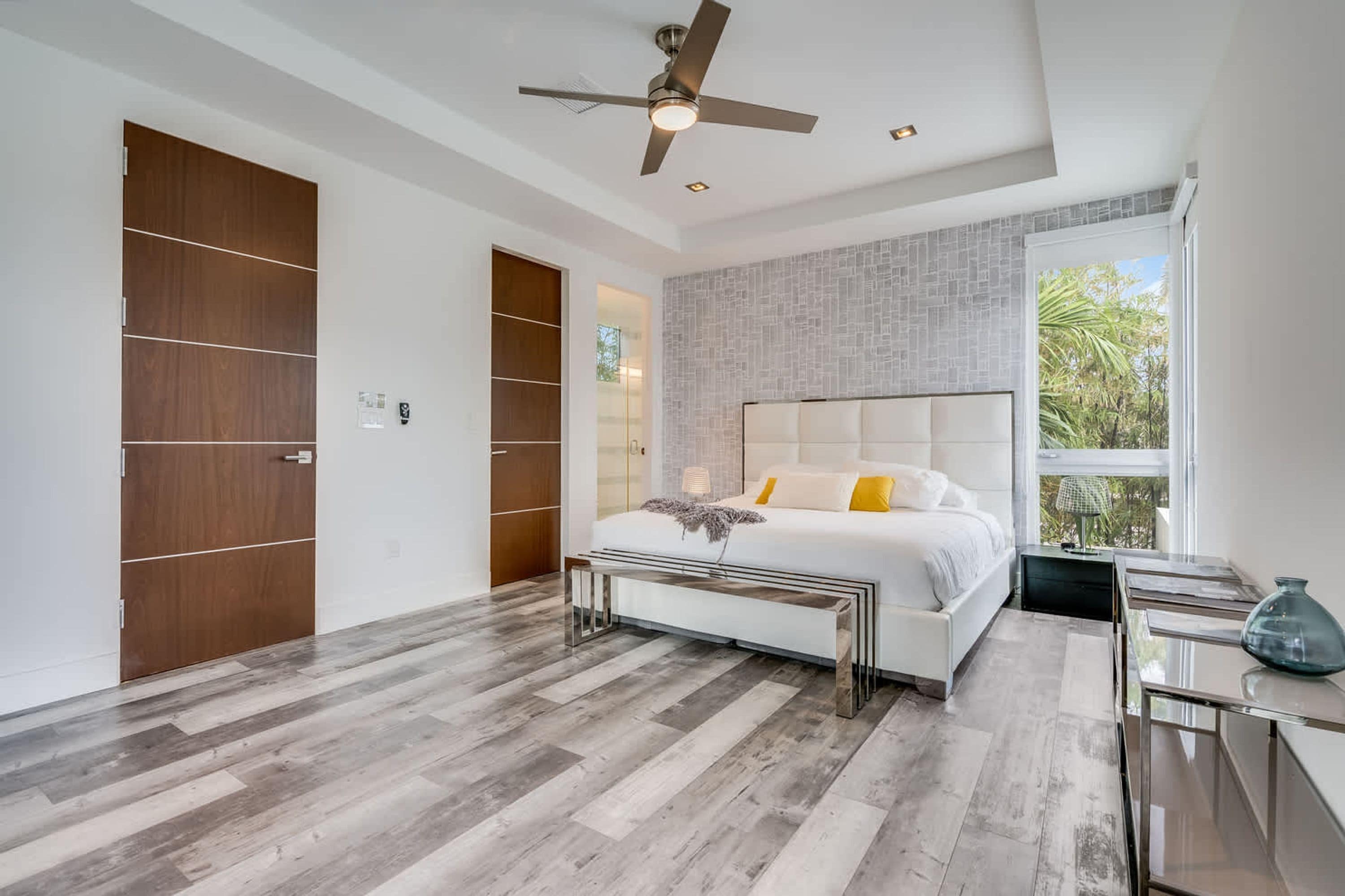 Huis, toegankelijk voor mindervaliden | 6 slaapkamers, een bureau, internet