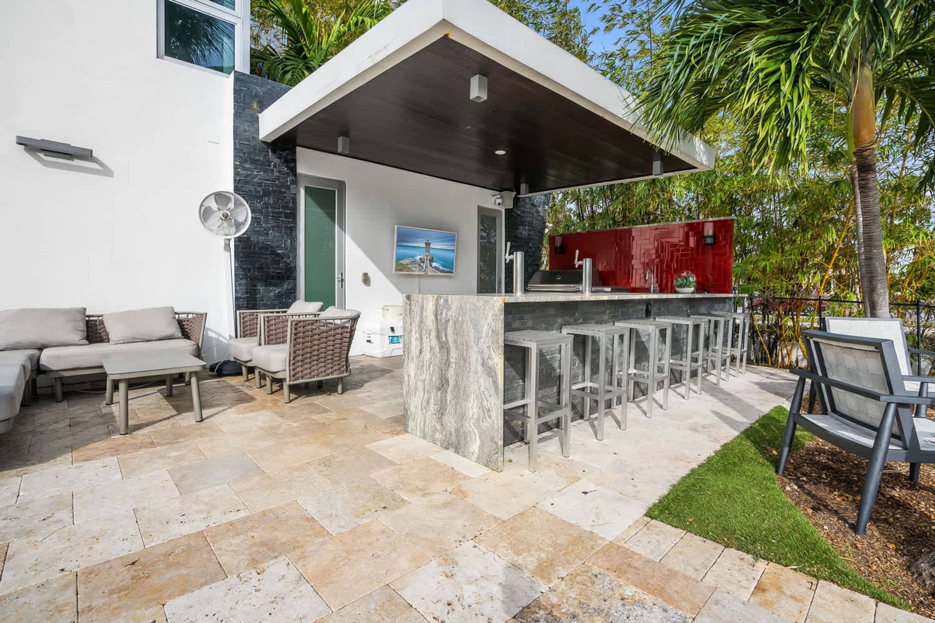 Huis, toegankelijk voor mindervaliden | 6 slaapkamers, een bureau, internet