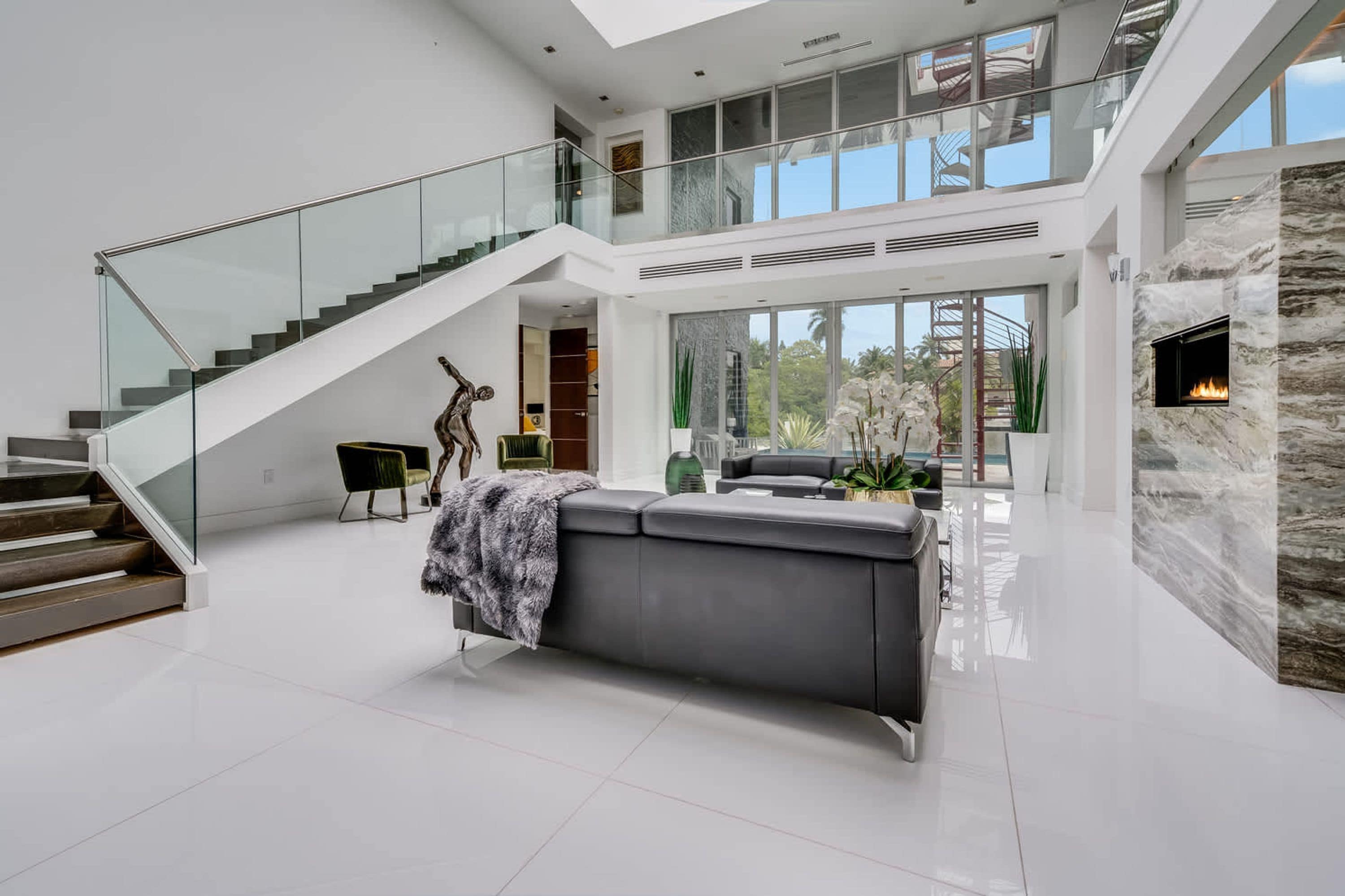 Huis, toegankelijk voor mindervaliden | 6 slaapkamers, een bureau, internet