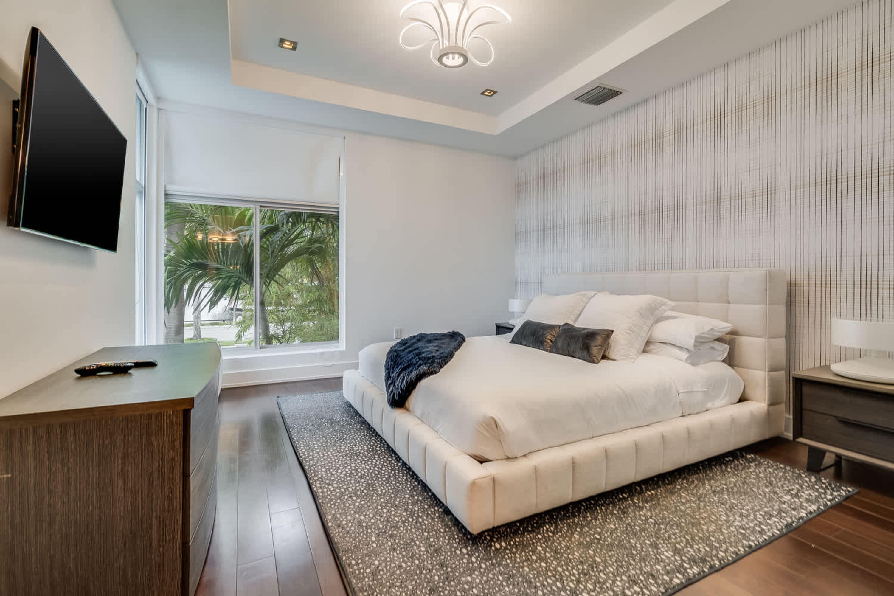 Huis, toegankelijk voor mindervaliden | 6 slaapkamers, een bureau, internet