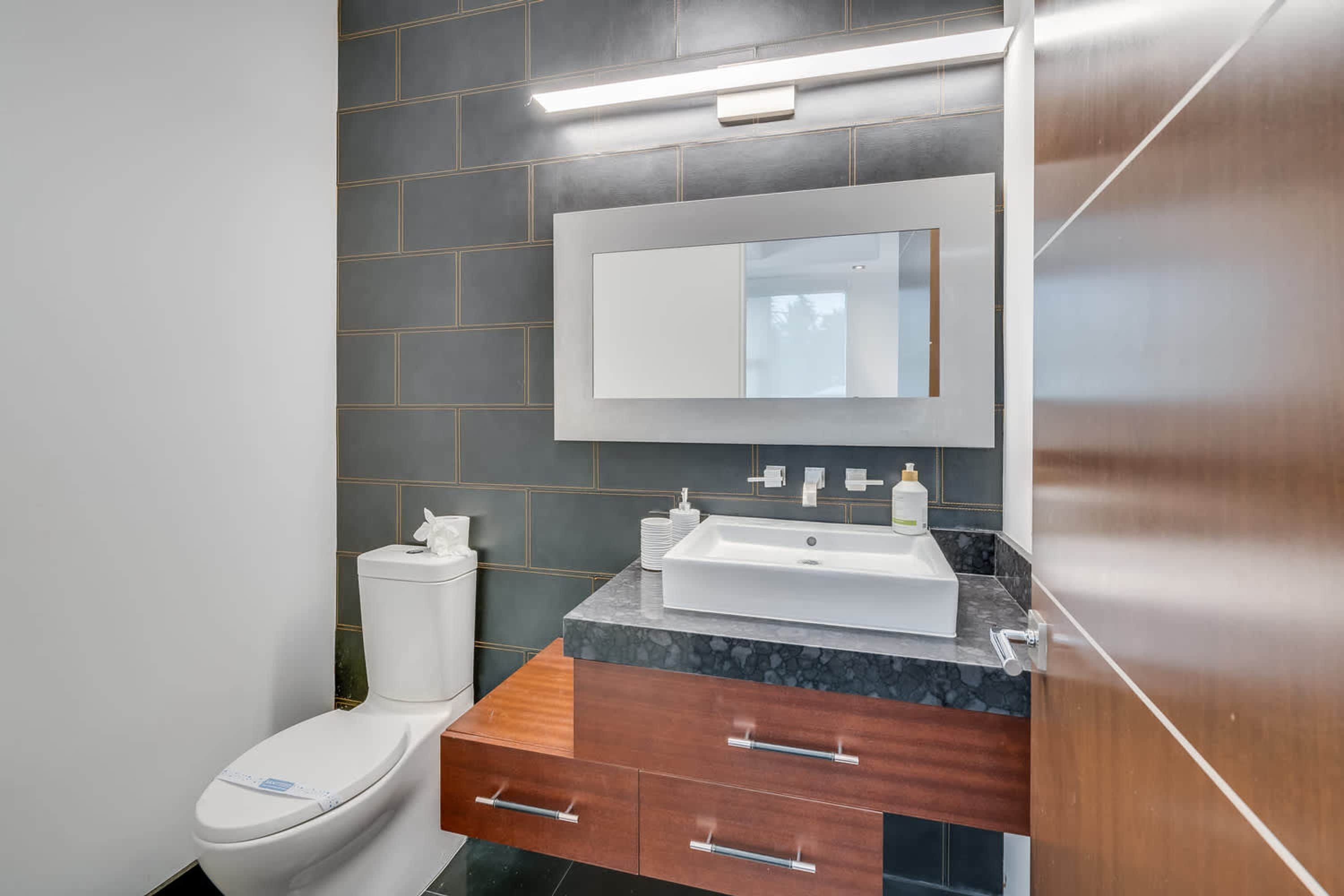 Huis, toegankelijk voor mindervaliden | 6 slaapkamers, een bureau, internet