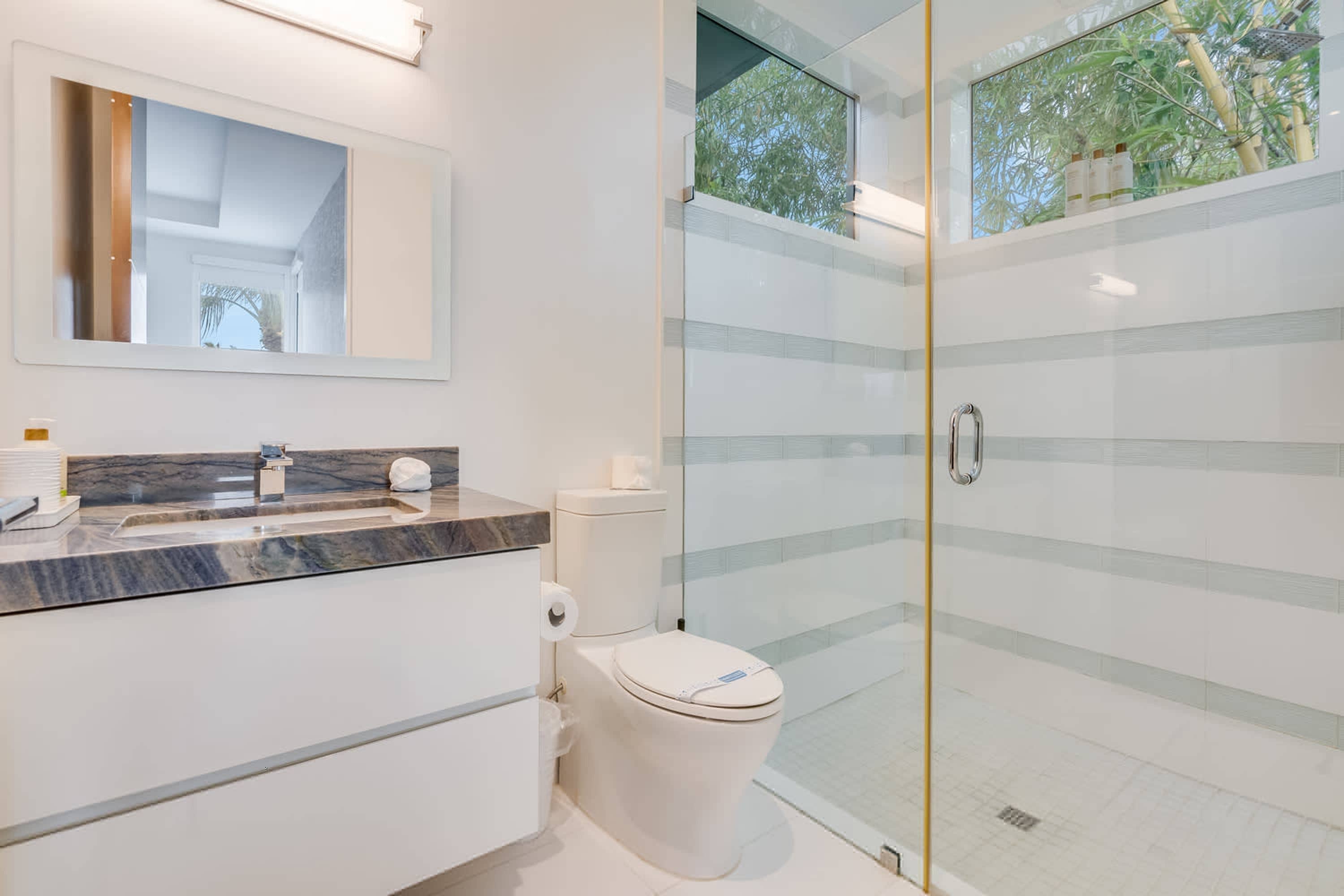 Huis, toegankelijk voor mindervaliden | 6 slaapkamers, een bureau, internet