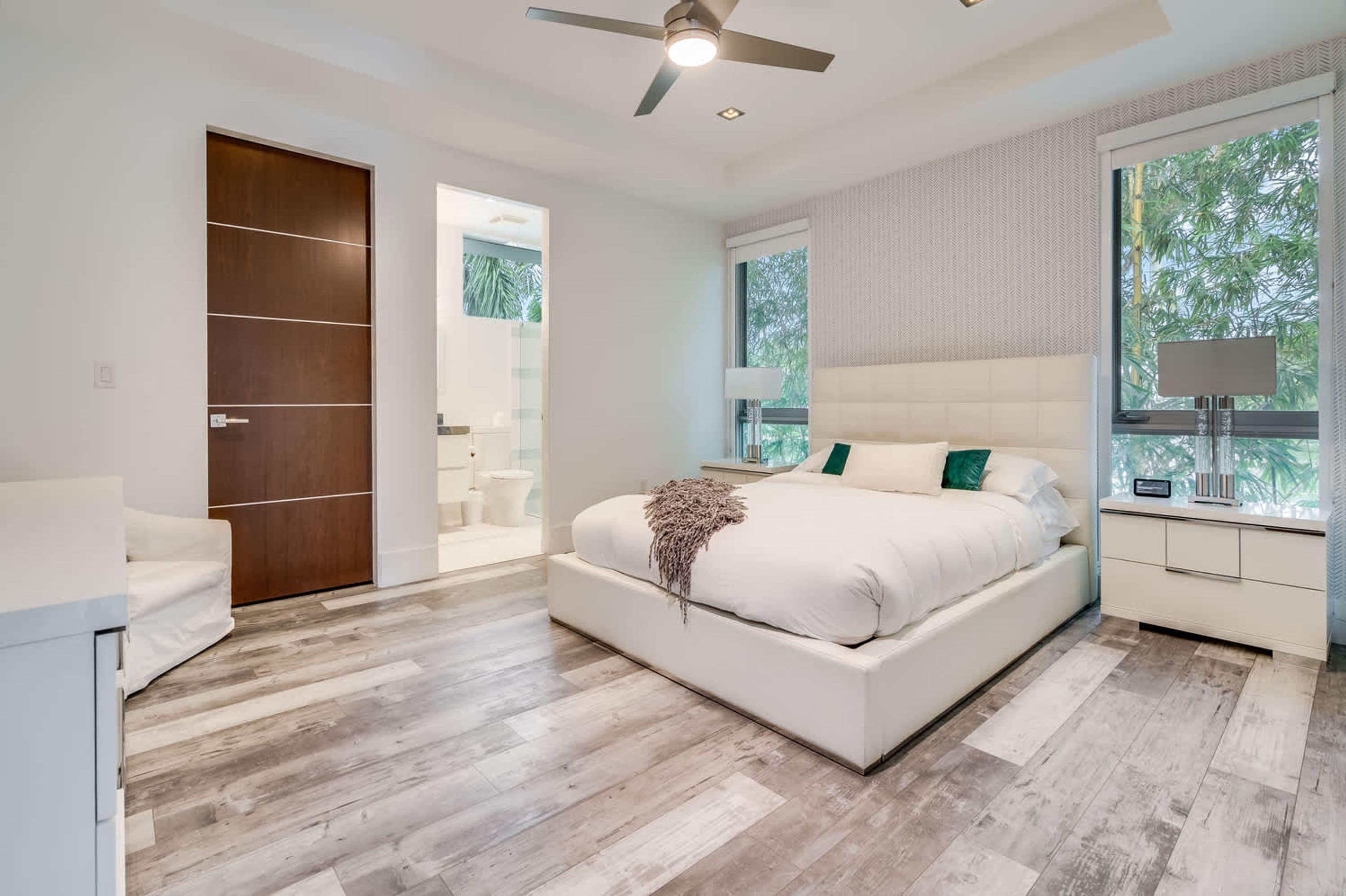 Huis, toegankelijk voor mindervaliden | 6 slaapkamers, een bureau, internet