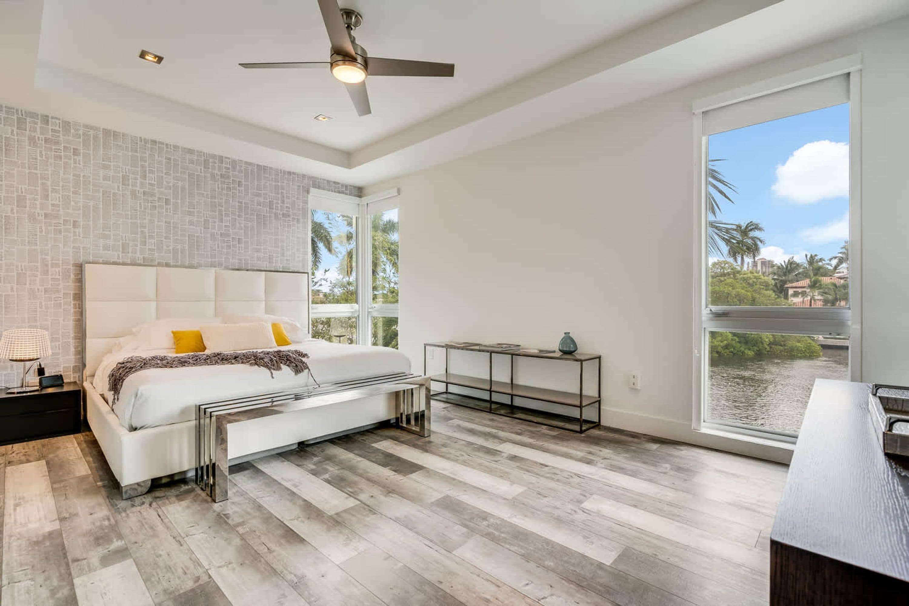 Huis, toegankelijk voor mindervaliden | 6 slaapkamers, een bureau, internet