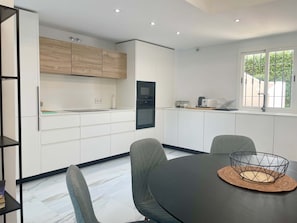 Casa, con acceso para personas discapacitadas | 3 habitaciones y internet 