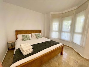 Apartment, Accessible | 3 bedrooms, Internet