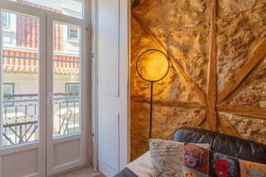 Apartment | 4 bedrooms, Internet