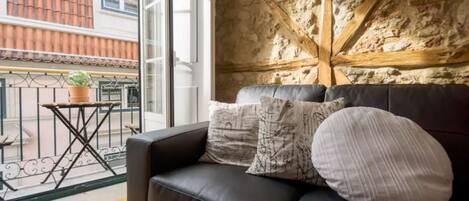 Apartment | 4 bedrooms, Internet