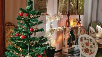 House | 6 bedrooms, Internet