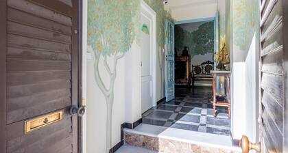 Cheerful 6 Bedroom House in Seville With Terraces