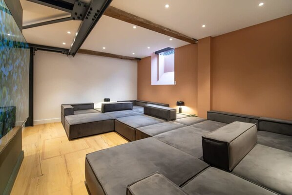 Apartment | 3 bedrooms, Internet