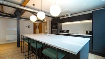 Apartment | 3 bedrooms, Internet