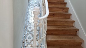 House - 0A King Size Doublebed Near Gulbenkian by Ldapartments (Lisbon)