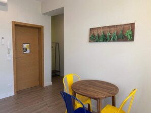 2 bedrooms, Internet - 0A King Size Doublebed Near Gulbenkian by Ldapartments (Lisbon)