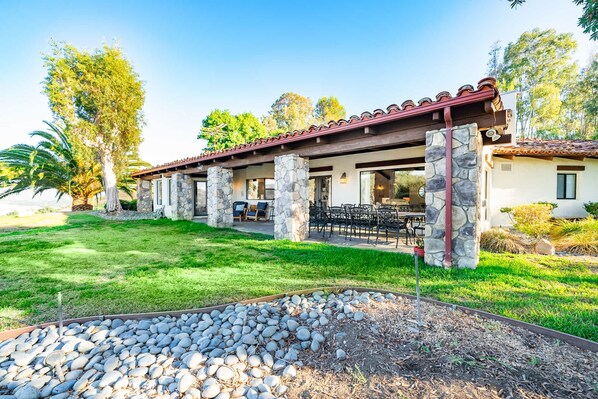 独立别墅 | 5 多间卧室、高速上网