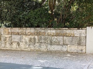 Apartment | 1 bedroom, Internet - 1B Perfect for Families Nomads Near Gulbenkian (Lisbon)