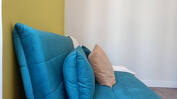 2 bedrooms, Internet
