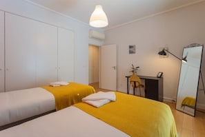 2 bedrooms, Internet
