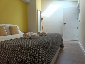 3 bedrooms, Internet - 2A Cozy Duplex for Families Business Travellers (Lisbon)