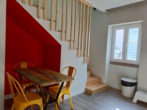 Apartment | 3 bedrooms, Internet - 2A Cozy Duplex for Families Business Travellers (Lisbon)