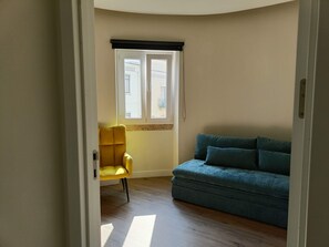 3 bedrooms, Internet