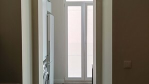 Unclassified image, 5 of 30, button - 1C Spacious Studio Near Gulbenkian by Ldapartments (Lisbon)
