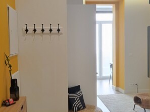 Internet - 1C Spacious Studio Near Gulbenkian by Ldapartments (Lisbon)