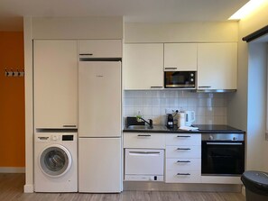 1 bedroom, Internet - 2B Bright and Spacious Near Gulbenkian by Ldapartments (Lisbon)