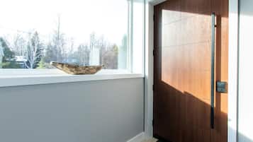 House | 10 bilik tidur