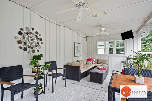 Exterior - Destined for Relaxation (Saugatuck)