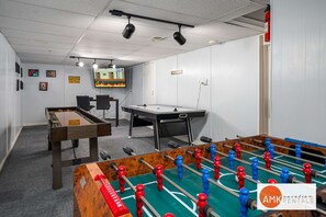House | 4 bedrooms, Internet